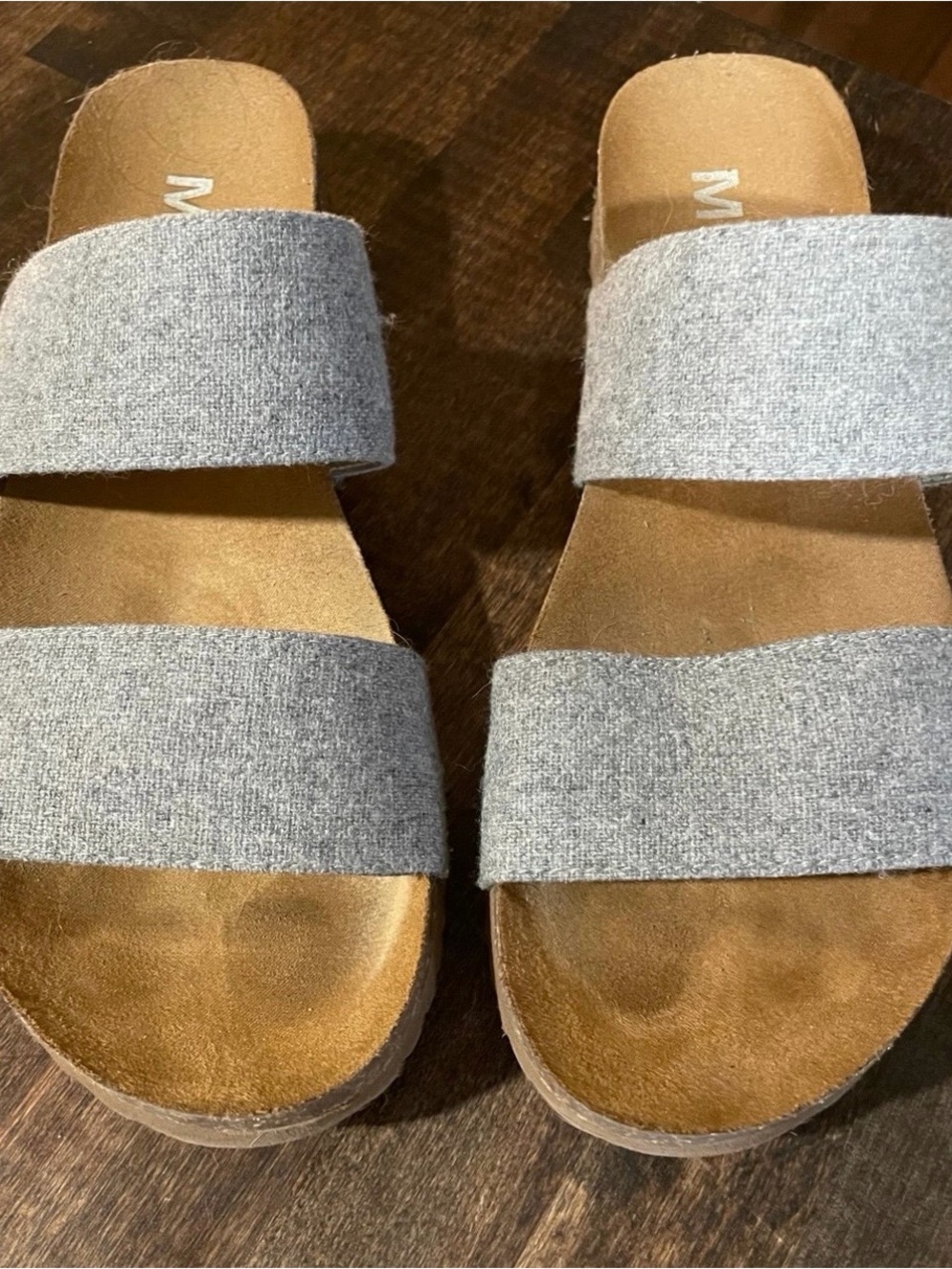 Women’s Double-Band Slide Sandals in Light Gray size 7